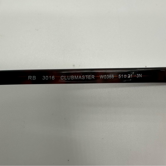 Ray-Ban Clubmaster Tortoiseshell Gold Frame Sunglasses Green Lenses - Picture 10 of 14